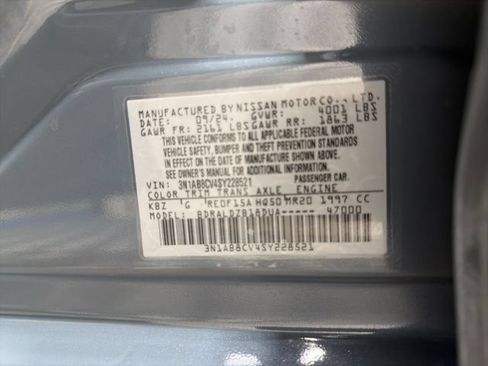 Used 2025 Nissan Sentra SV FWD image 38