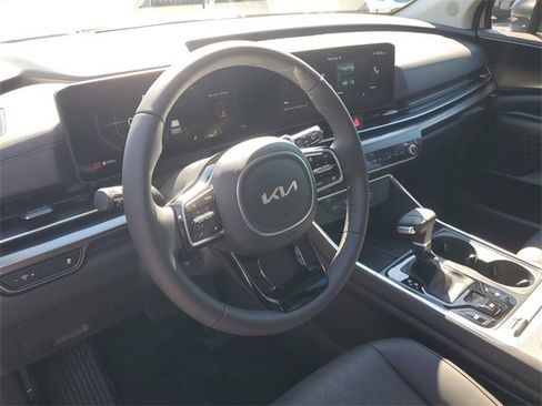 New 2026 Kia Carnival SX w/ SX Dark Edition Package image 24