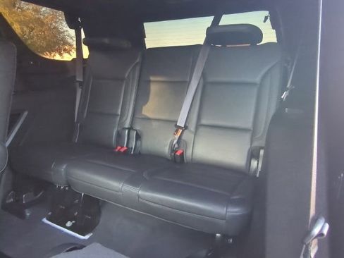 Certified 2021 Chevrolet Tahoe Z71 w/ Luxury Package image 21