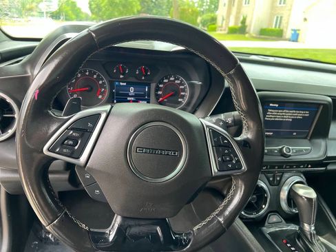 Used 2019 Chevrolet Camaro LT image 17
