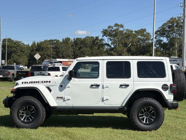 New 2027 Jeep Wrangler Unlimited Rubicon AWD/4WD image 14
