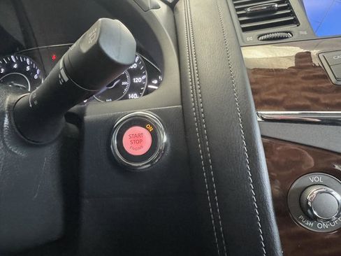 Used 2019 Nissan Armada SL w/ Premium Package image 42