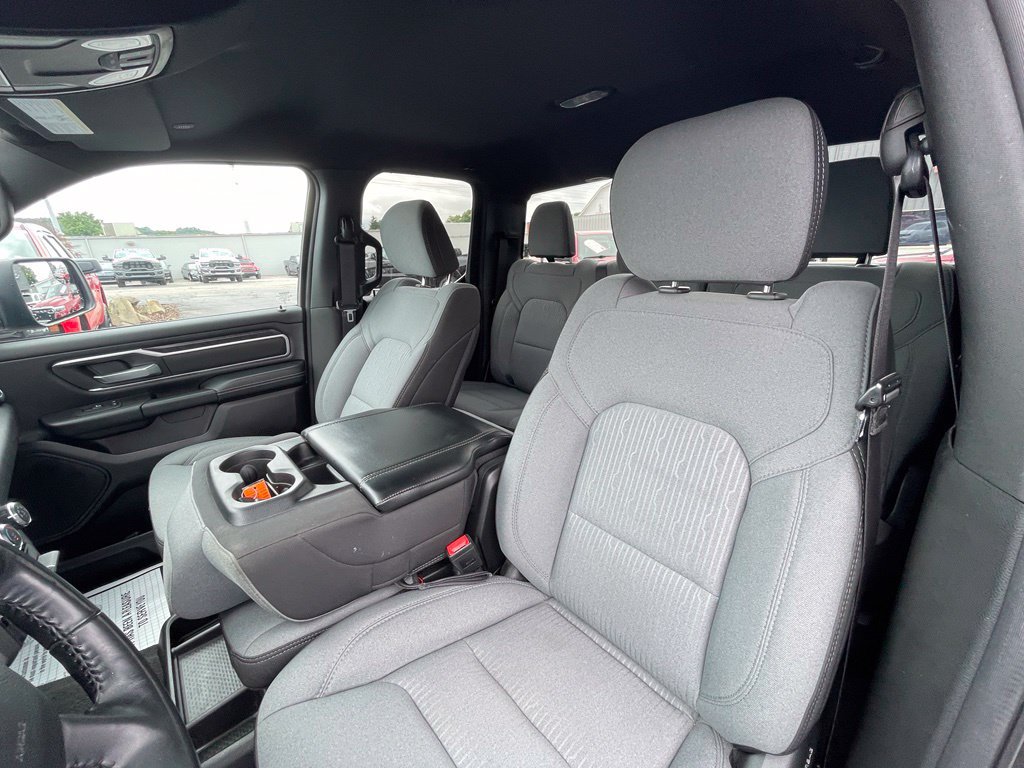 Used 2023 RAM 1500 Big Horn AWD/4WD image 17