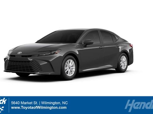 New 2026 Toyota Camry LE FWD image 1