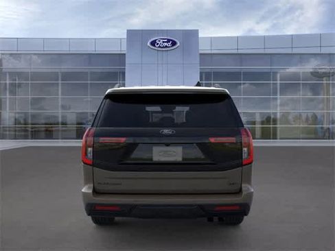 New 2026 Ford Expedition Max Platinum w/ Stealth Performance Package image 5