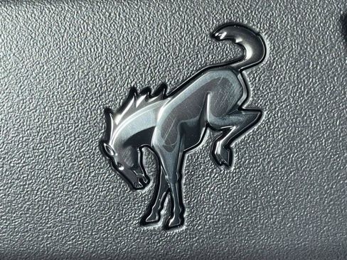 New 2025 Ford Bronco Base image 81