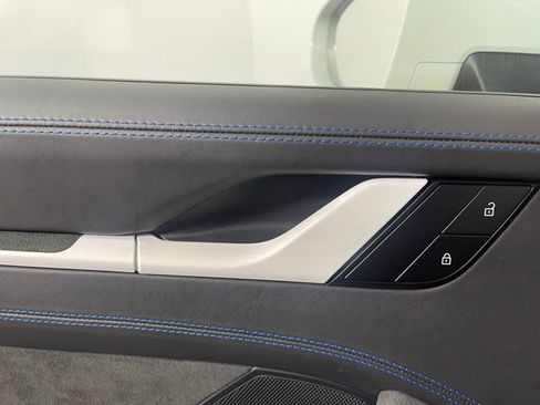 New 2023 Porsche 911 Dakar image 33