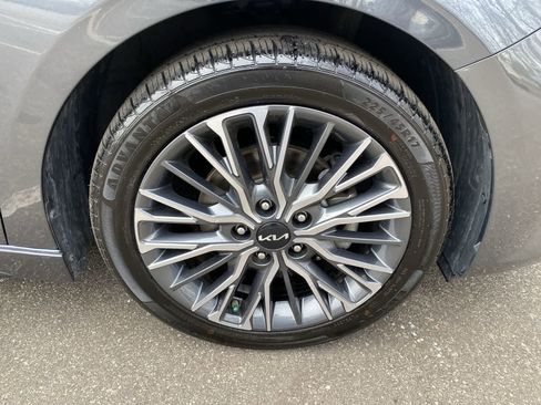 Used 2023 Kia Forte GT-Line image 19