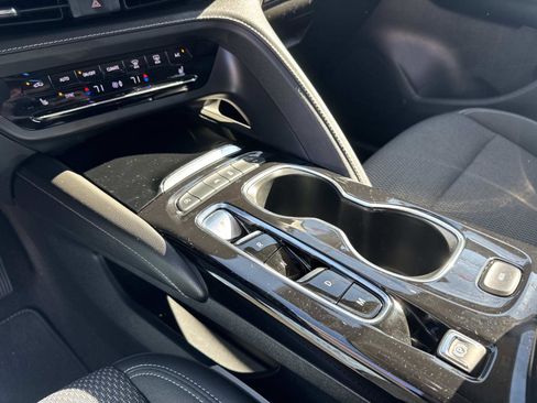 Used 2022 Buick Envision Preferred image 26