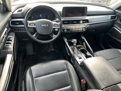 Used 2022 Kia Telluride LX AWD/4WD image 11