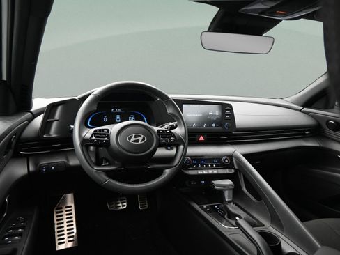Used 2025 Hyundai Elantra Sport FWD image 35