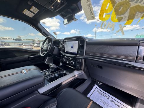 Used 2022 Ford F150 Platinum w/ Equipment Group 701A High AWD/4WD image 35