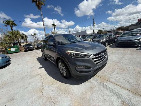 Used 2018 Hyundai Tucson SEL FWD image 5