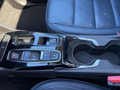 Used 2022 Chevrolet Bolt EUV Premier w/ Launch Edition image 23