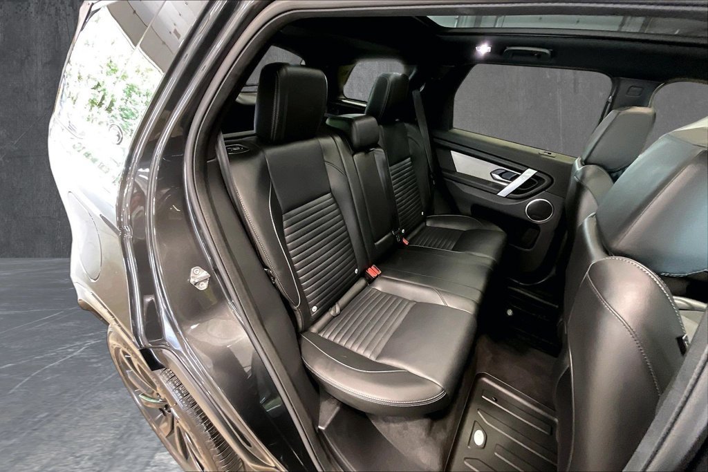Used 2025 Land Rover Discovery Sport Dynamic SE AWD/4WD image 26