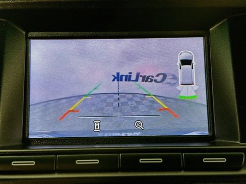 Used 2016 Ford Explorer XLT FWD image 15
