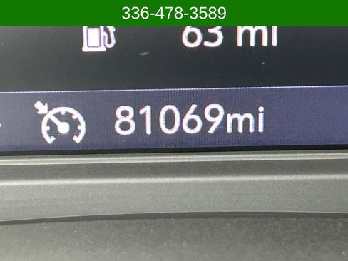 Used 2020 Buick Enclave Essence w/ Sound and Sites Package image 9