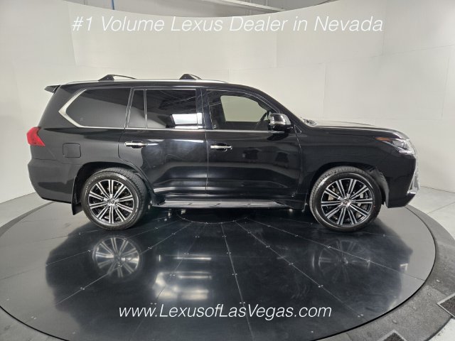 Used 2018 Lexus LX 570 4WD w/ Luxury Package image 7