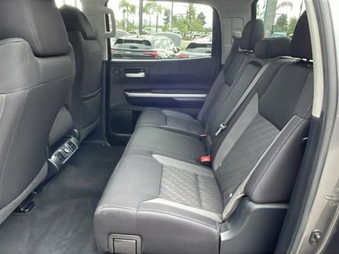 Used 2014 Toyota Tundra SR5 RWD image 12