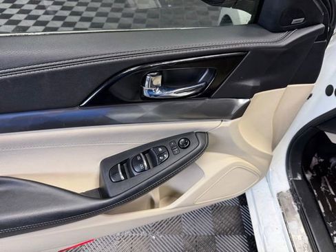 Used 2020 Nissan Maxima 3.5 SL w/ Floor Mat Group image 14