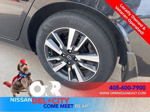 Certified 2025 Nissan Versa SV w/ Trunk Package FWD image 9