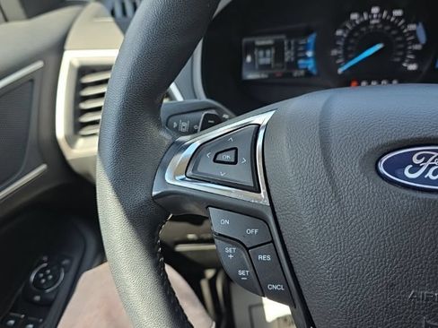 Used 2022 Ford Edge SEL w/ Convenience Package AWD/4WD image 27