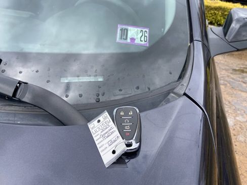 Used 2023 Chevrolet Malibu LT w/ Driver Confidence Package image 28