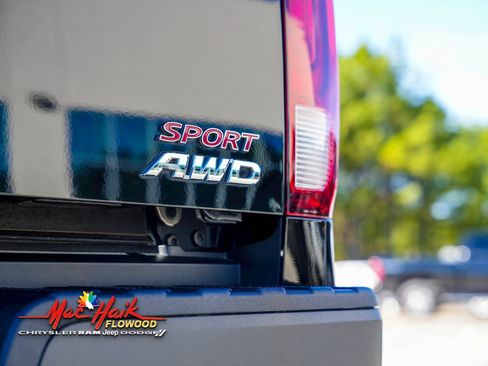 Used 2023 Honda Ridgeline Sport image 7