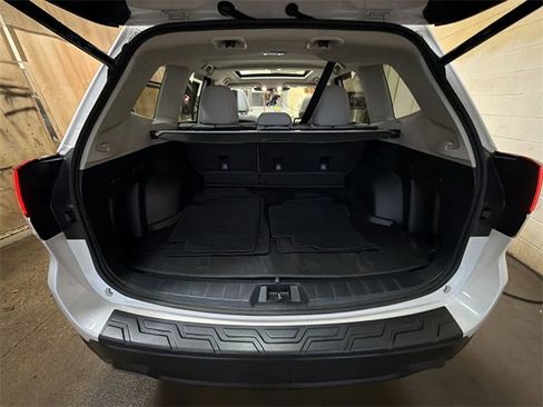 Used 2024 Subaru Forester Premium image 25