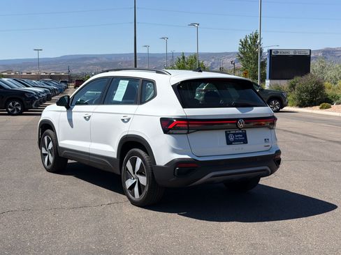 Used 2025 Volkswagen Taos S AWD/4WD image 3