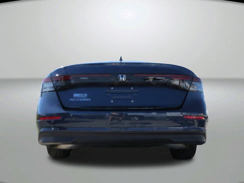 Used 2025 Honda Accord SE image 7