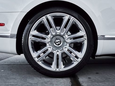 Used 2016 Bentley Continental GT image 20