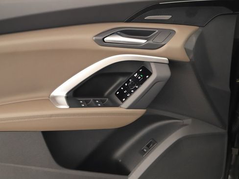 New 2025 Audi Q5 Premium Plus image 22