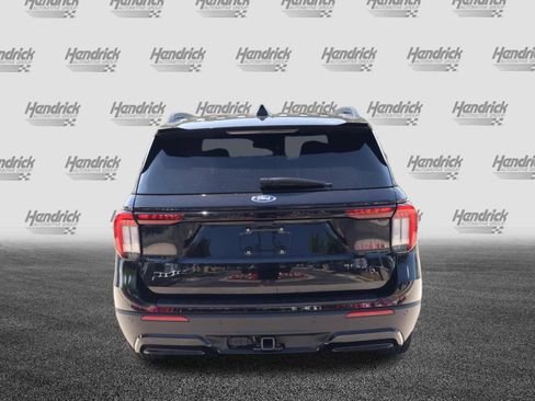 Used 2025 Ford Explorer ST-Line RWD image 8