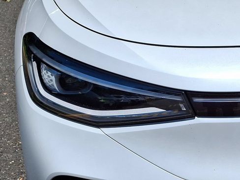 Certified 2023 Volkswagen ID.4 Pro S RWD image 9