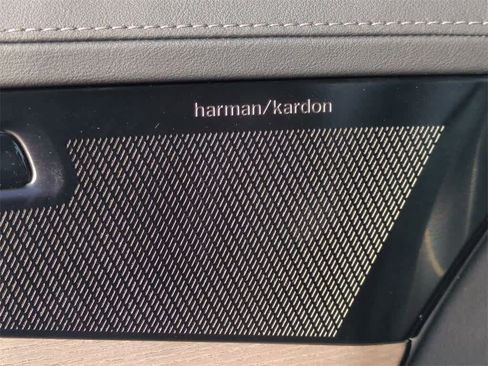 New 2026 Volvo XC90 B5 Plus image 23