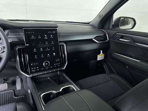 New 2026 GMC Acadia Elevation w/ LPO, All-Weather Package FWD image 36