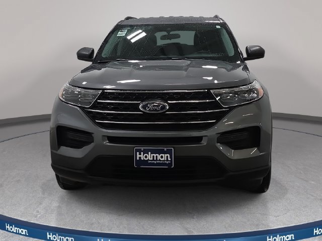 Certified 2023 Ford Explorer XLT AWD/4WD image 3