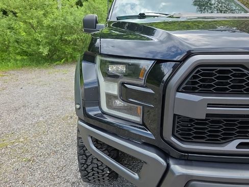 Used 2018 Ford F150 Raptor w/ Equipment Group 802A Luxury AWD/4WD image 12