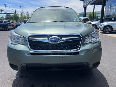 Used 2016 Subaru Forester 2.5i Premium w/ Popular Package #2 AWD/4WD image 2