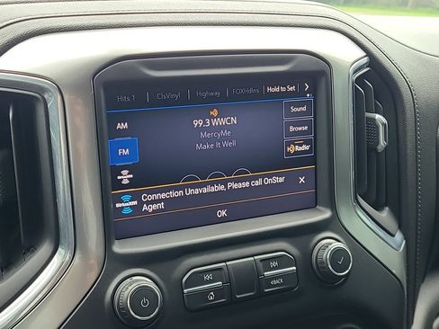 Used 2021 Chevrolet Silverado 1500 LT Trail Boss w/ Convenience Package II AWD/4WD image 17