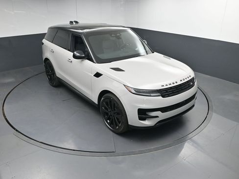 New 2026 Land Rover Range Rover Sport SE AWD/4WD image 36