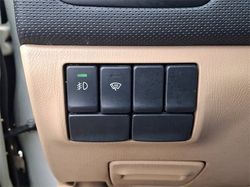 Used 2005 Subaru Forester 2.5XS image 24