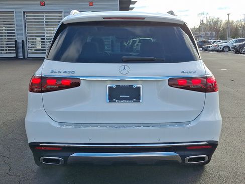 New 2026 Mercedes-Benz GLS 450 4MATIC image 5