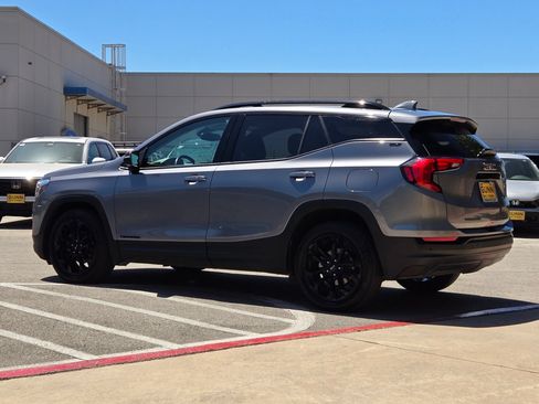 Used 2020 GMC Terrain SLT w/ Preferred Package FWD image 5