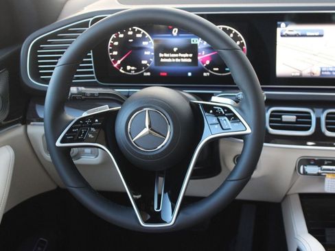 Used 2026 Mercedes-Benz GLE 350 4MATIC image 17