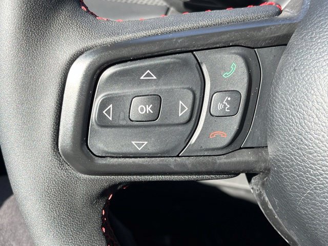 Used 2024 Jeep Wrangler Unlimited Rubicon w/ Convenience Group AWD/4WD image 34
