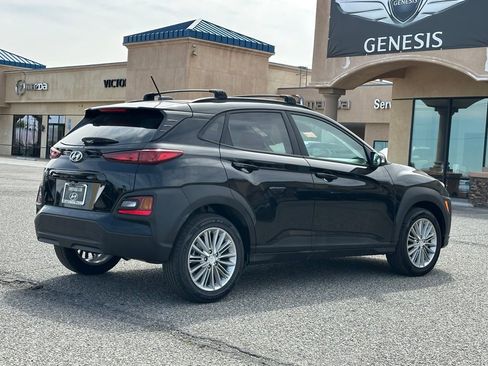 Used 2020 Hyundai Kona SEL FWD image 6