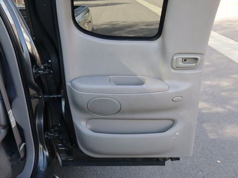 Used 2005 Toyota Tundra SR5 image 24