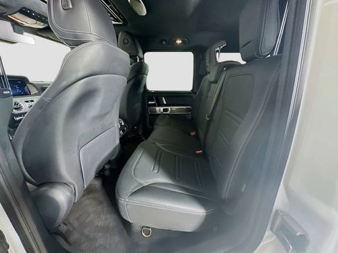 Used 2025 Mercedes-Benz G 550 image 23